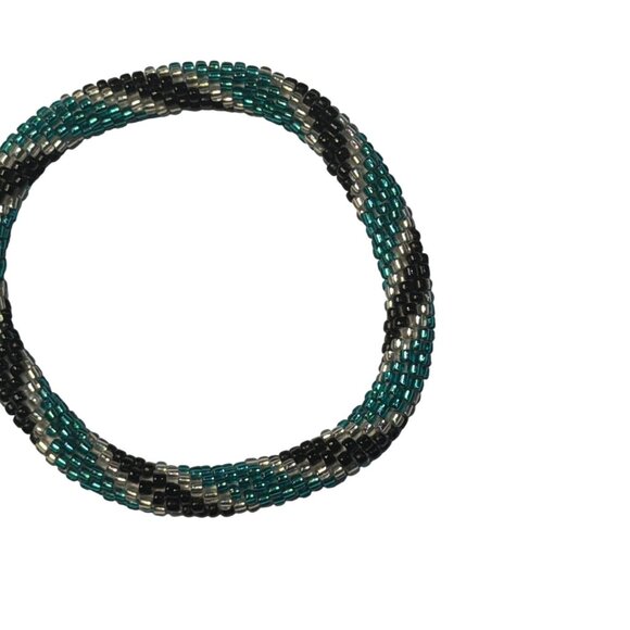 Sashka Bracelet Handmade Boho Chic Crochet Beaded Roll-On Red Black Blue Silver - Picture 2 of 3